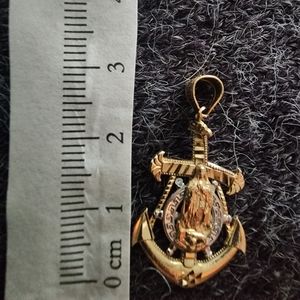 Mary & Anchor religious charm 10k